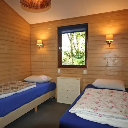 De Roek Vakantiebungalows 오털로