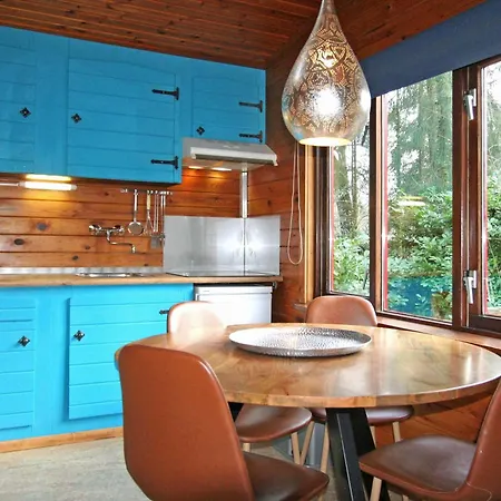 De Roek Vakantiebungalows オッテルロ