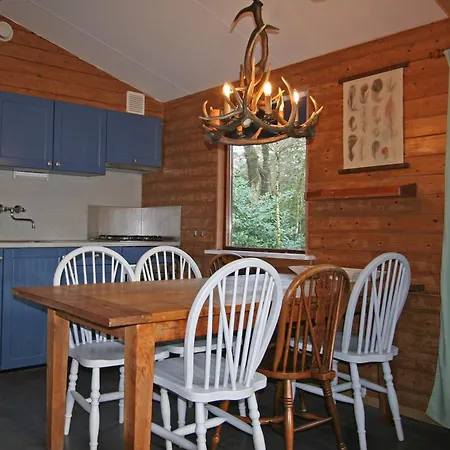 De Roek Vakantiebungalows Holiday park *
