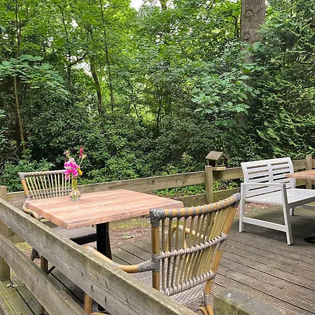 De Roek Vakantiebungalows 欧特罗