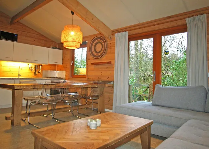 De Roek Vakantiebungalows Semesterpark