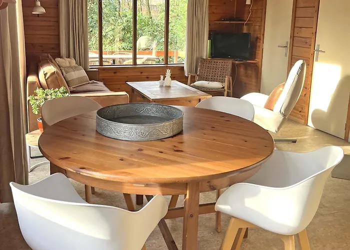 De Roek Vakantiebungalows * Otterlo