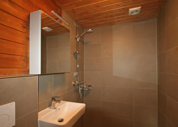 Semesterpark De Roek Vakantiebungalows *