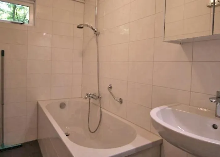 De Roek Vakantiebungalows Semesterpark