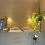 De Roek Vakantiebungalows 假日公园